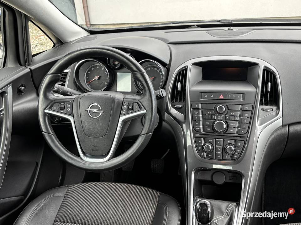 Opel Astra Paniówki