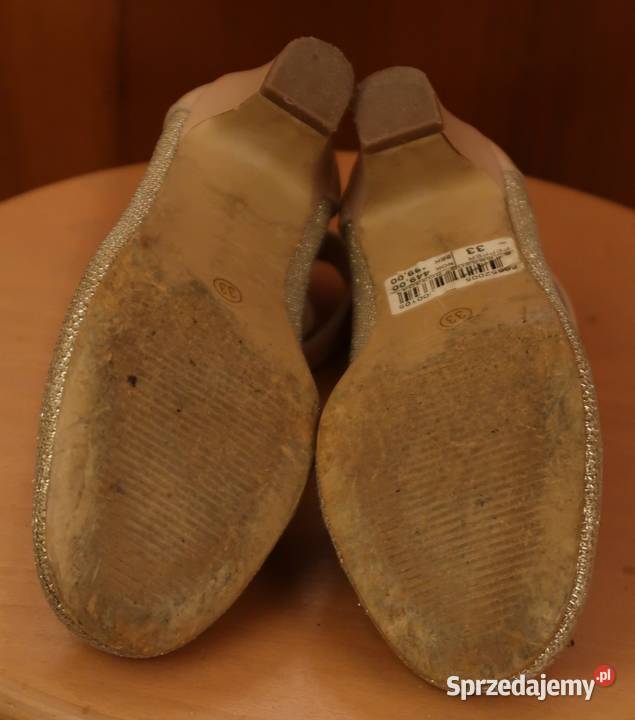 Buty czółenka dziewczynki firmy PEPPER 33 Siedlce sprzedam