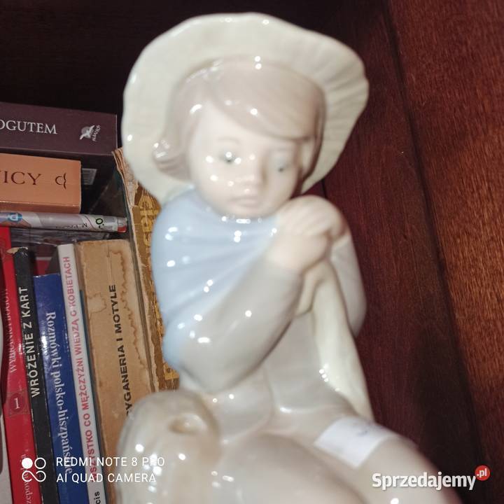 Figurka Chłopiec z Barankiem Zaphirro Porcelana Gdańsk
