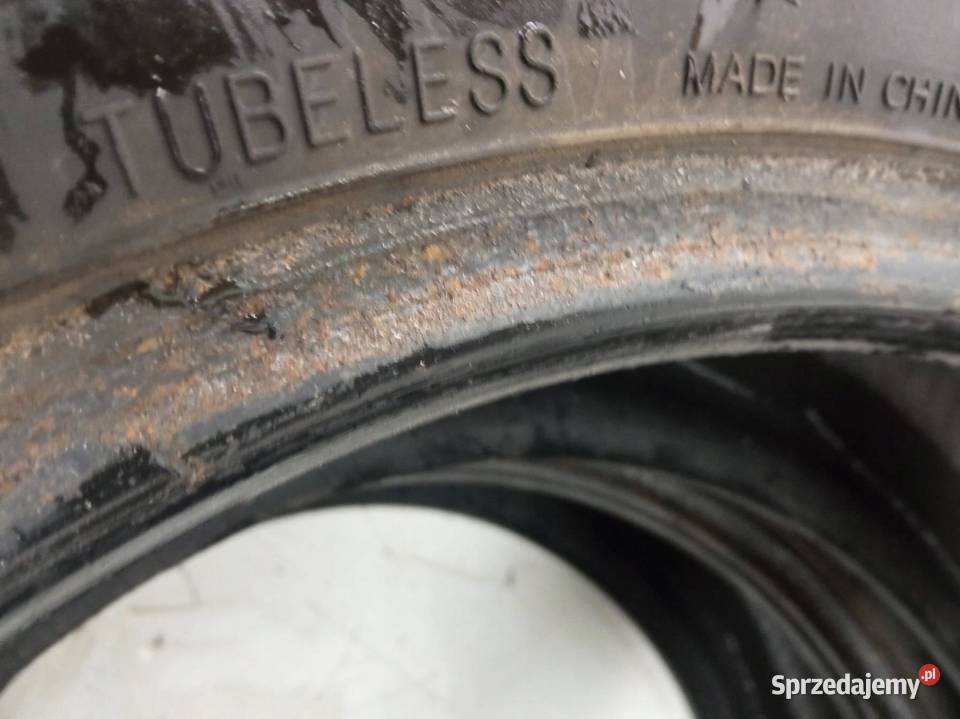 2x OPONA ZIMOWA KUMHO IZKEN KLV23 18565R15 88T