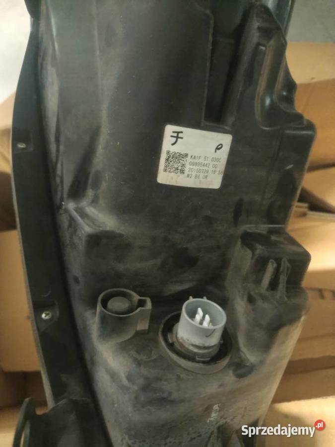 Lampa prawa Mazda osobowe Gdynia