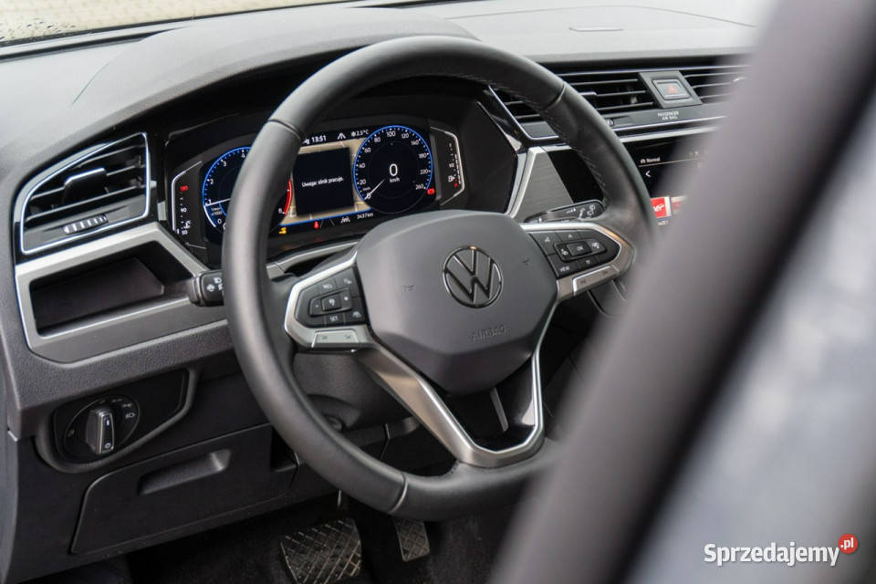 Volkswagen Touran Special Edition 15 TSI EVO 150 Łódź