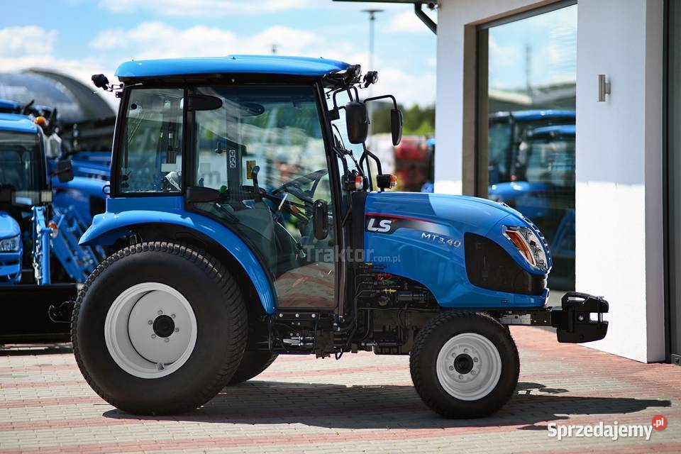LS Tractor MT340 HST 4x4 40 CAB TURF podkarpackie