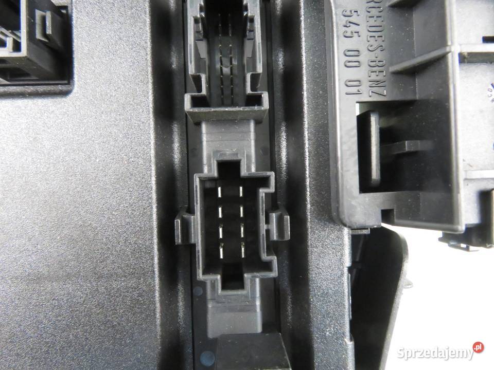 BSI MERCEDESBENZ A W169 A 180 CDI A1695453032 osobowe Skrzynki bezpieczników