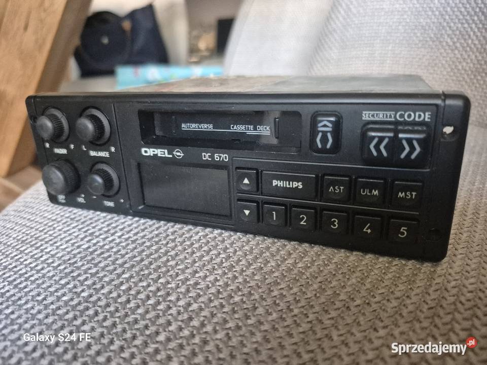 Radio Opel DC 670
