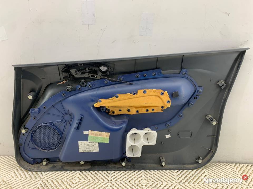 BOCZEK DRZWI LEWY PRZÓD FORD FIESTA MK7