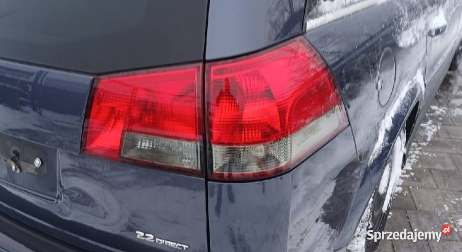 Lampy Ciemne Opel Vectra C kombi komplet Lampy tylne Drezdenko