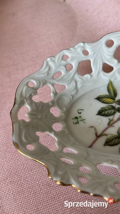 Paterka Bez sygnatury Róże Ażur biała porcelana Gdańsk