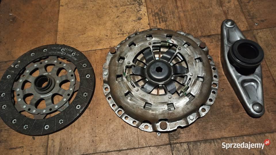 Zestaw sprzęgła LUK BMW 1 3 5 X1 X3 1620