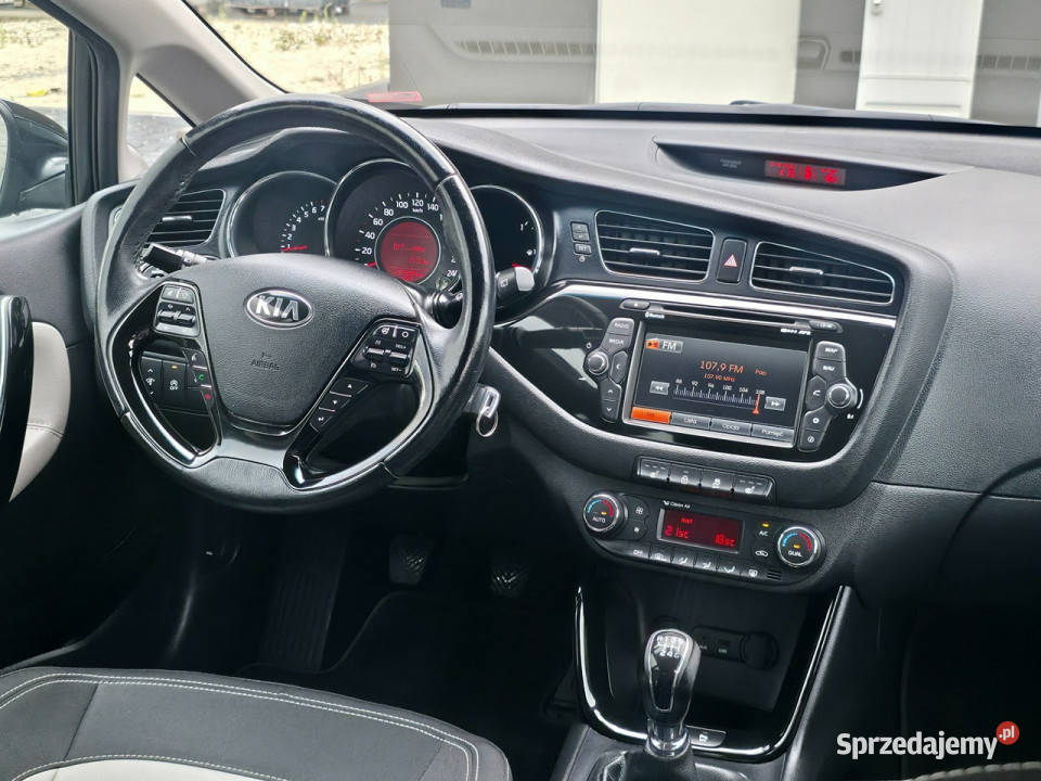 Kia Ceed 14 Benzyna Serwisowany Gwarancja Bogate Piekoszów