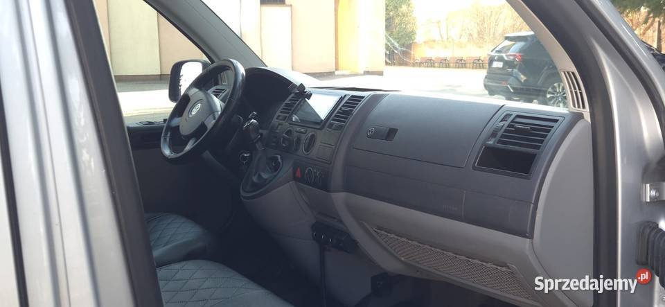 Sprzedam Volkswagena Transporter T5 long 25 Tdi hak Pabianice