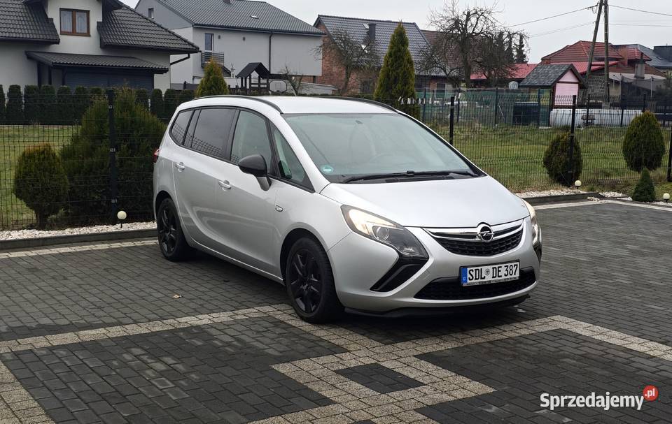 Opel Zafira 14 Turbo benzyna 7 osobowa zadbana śląskie