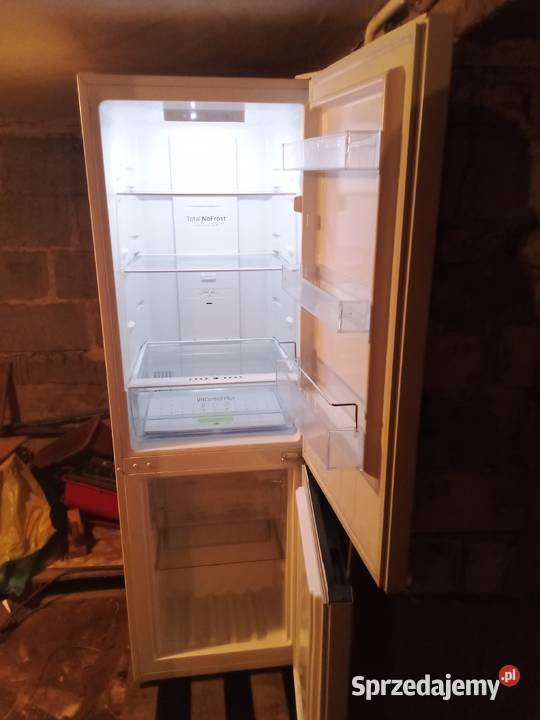 Sprzedam lodówke kujawsko-pomorskie Osiek nad Wisłą