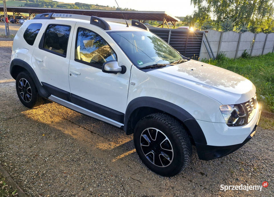 Dacia Duster 12 104 000 mega nawi kamera w 104000km Duster Rymanów sprzedam