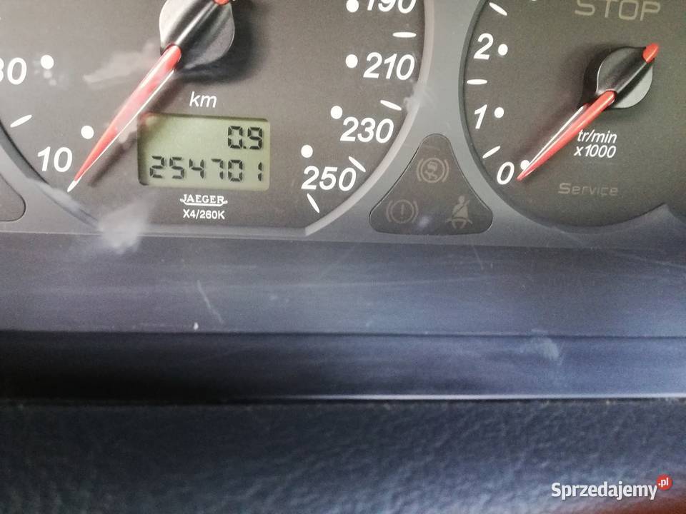 Sprzedam starannie utrzymanego klasyka Citroena Wrocław