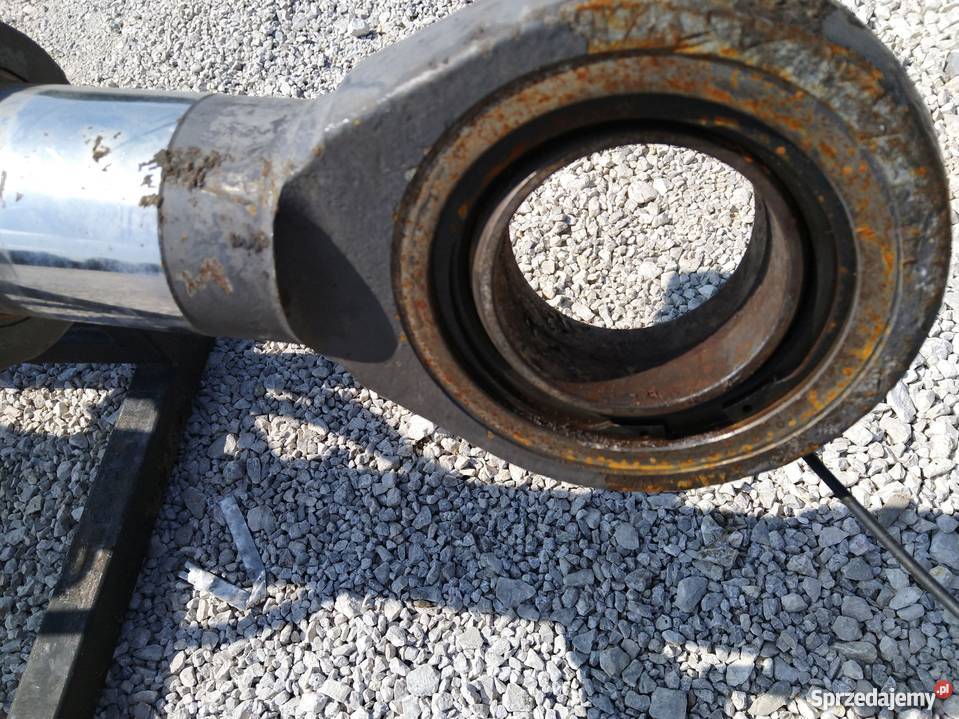 Siłownik Volvo EC 240 290 300 340 360 180 210 Części do maszyn budowlanych Kielce sprzedam