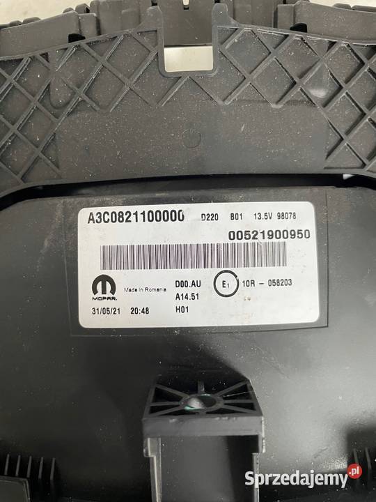 LICZNIK ZEGARY FIAT 500L 521900950