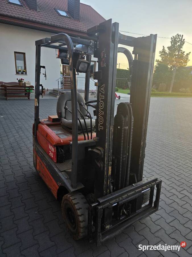 Wózek widłowy Toyota FBESF15 Wózki widłowe Huta Błędowska
