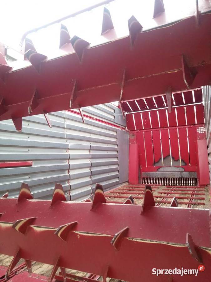 Przyczepa samozbierająca nieuszkodzony Sawice-Bronisze