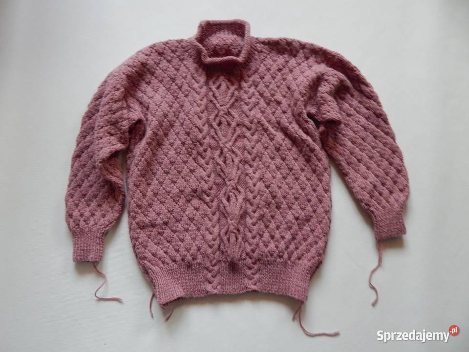 wełniany sweter rękodzieło hand made pudrowy róż Rozmiar uniwersalny śląskie Kłobuck