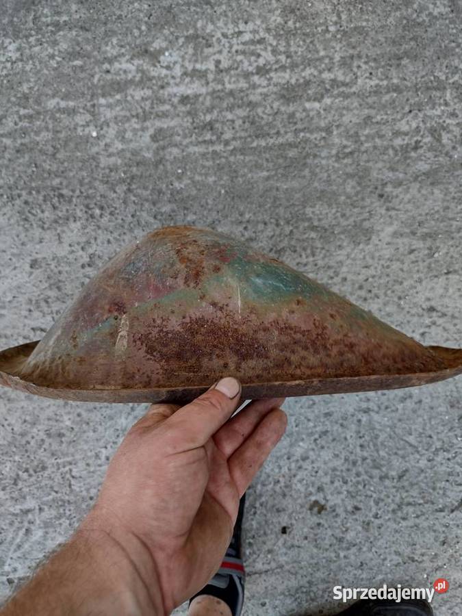 Stare siedzisko metalowe Gołcza