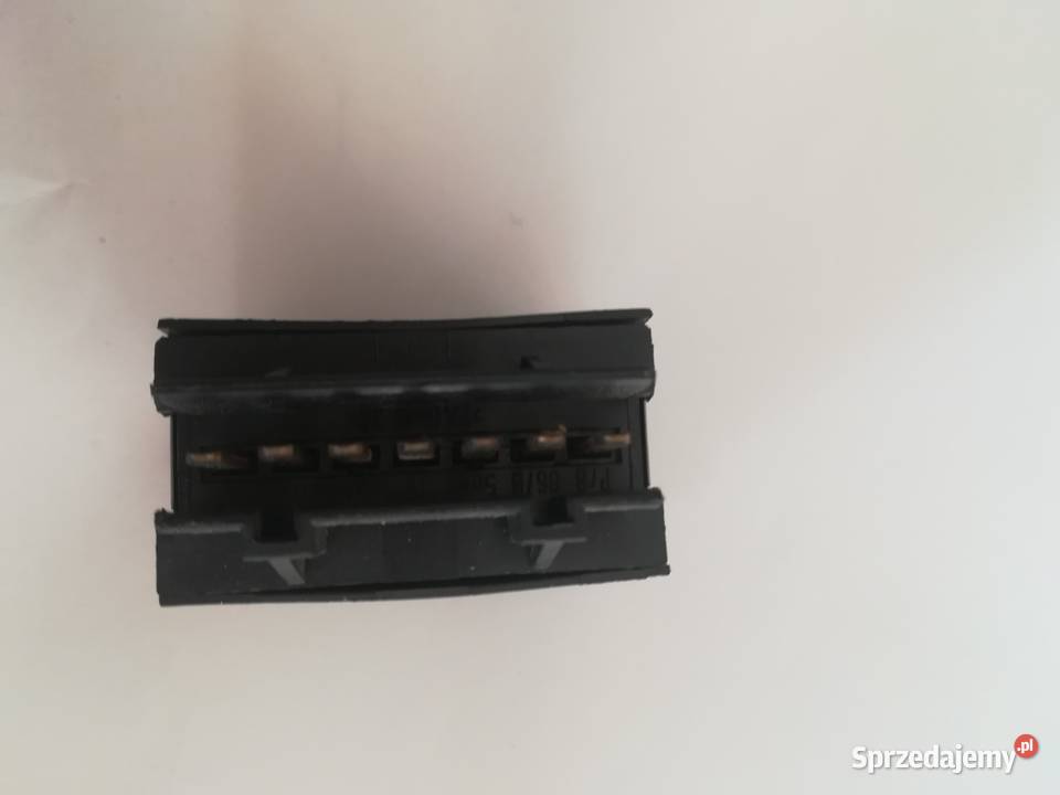 Przełącznik ogrzewanych foteli SKODA Octavia I Łódź