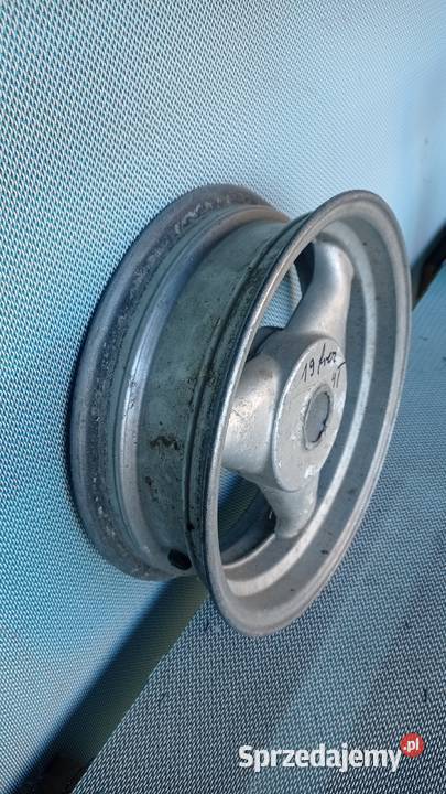 Felga aluminiowa tył 19 frezów chiński skuter 4T Opony, koła, felgi Łubno sprzedam