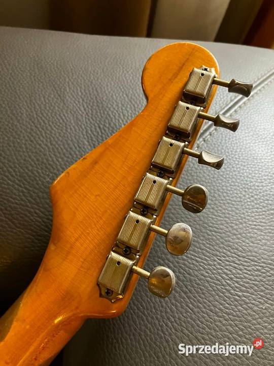 Fender Stratocaster 1954 Sunburst Wągrowiec