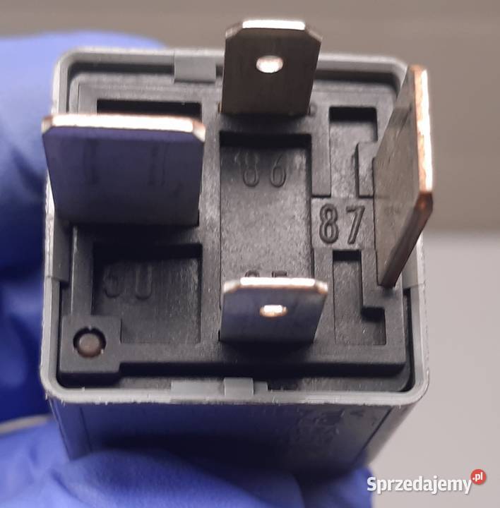 PRZEKAŹNIK 370 VW AUDI SEAT SKODA 8D0951253 osobowe Mielęcin sprzedam