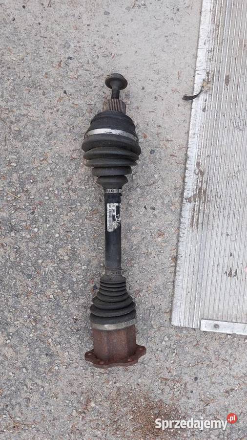 8K0407271Q Półoś Audi A4 B8 Pozostałe Sępólno Krajeńskie