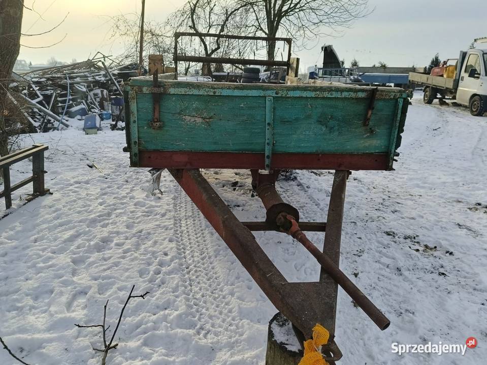 rozrzutnik obornika jednoosiowy nieuszkodzony Sieradz