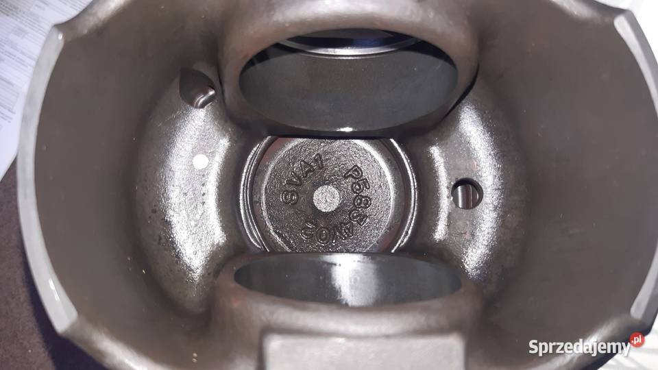 Tłok Mercedes Actros Arocs Antos ciężarowe Częstochowa