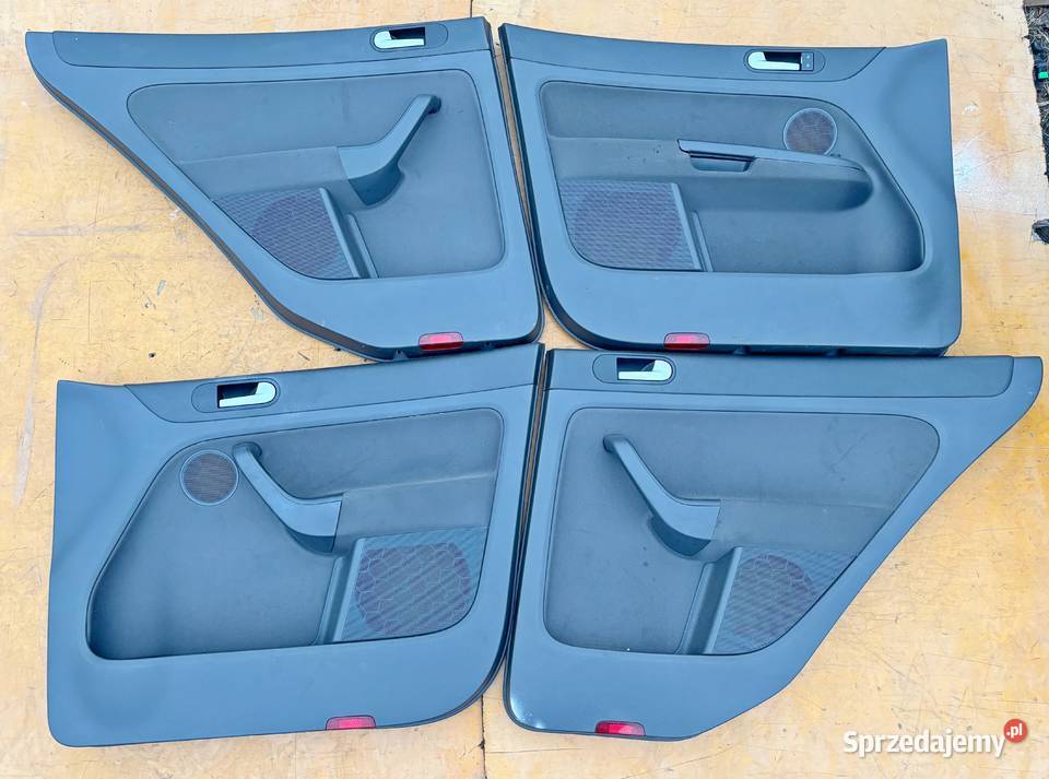 VW GOLF PLUS TAPICERKA DRZWI BOCZKI KOMPLET mazowieckie Radom