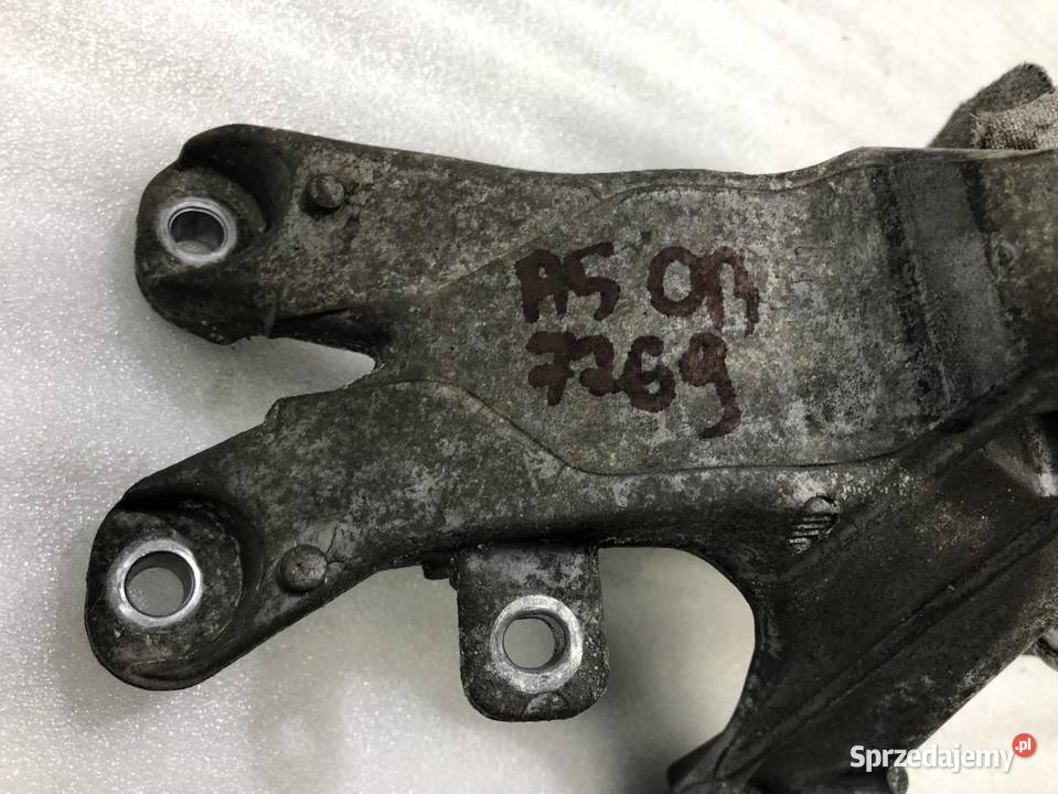 ŁAPA PODPORA SILNIKA AUDI A5 8T 20TDI osobowe Zawieszenie silnika