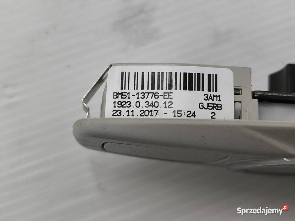 LAMPKA OŚWIETLENIE WNĘTRZA FORD FOCUS MK3 LIFT Oświetlenie kabiny wielkopolskie