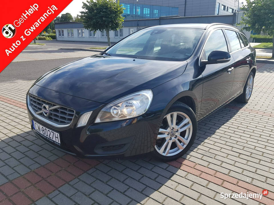 Volvo V60 20D Momentum 5 cylindrowy Navi