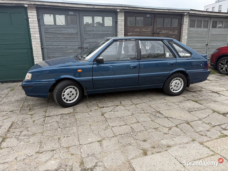 Polonez Caro