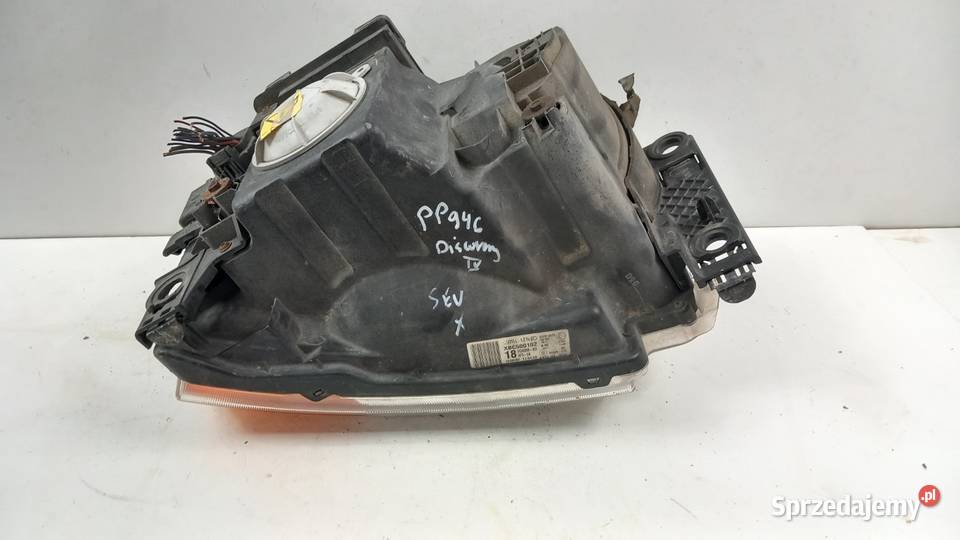 LAND ROVER DISCOVERY III L319 LAMPA PRZÓD PRAWA osobowe Zbierkowo sprzedam