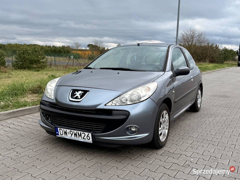 Peugeot 206 plus 11 60 Rok produkcji 2010 Wrocław