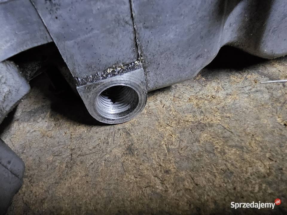 Yamaha FZS 600 Fazer miska oleju olejowa pokrywa Pokrywy i osłony silnika dolnośląskie