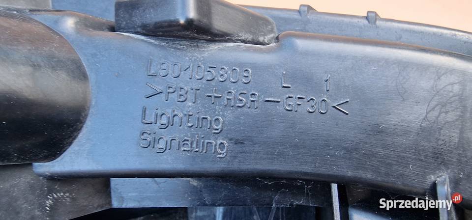 VW TROC HALOGEN LEWY LAMPA LEWA DRL LED KRATKA osobowe