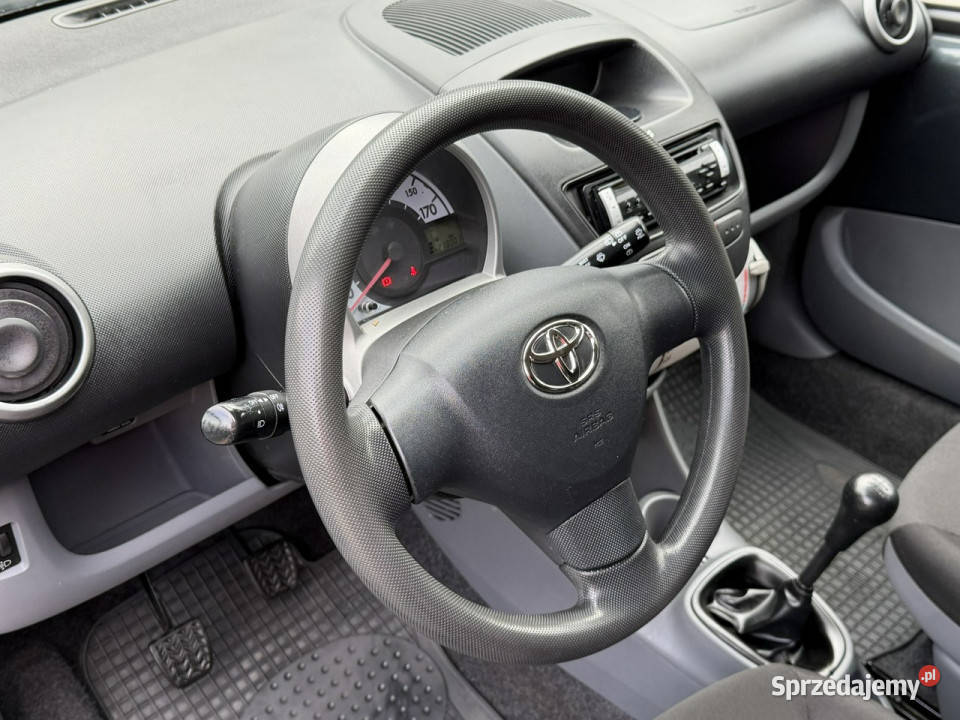 Toyota Aygo 5D Salon Bezwypadkowa 1wł nowości serwisowany w ASO Chechło