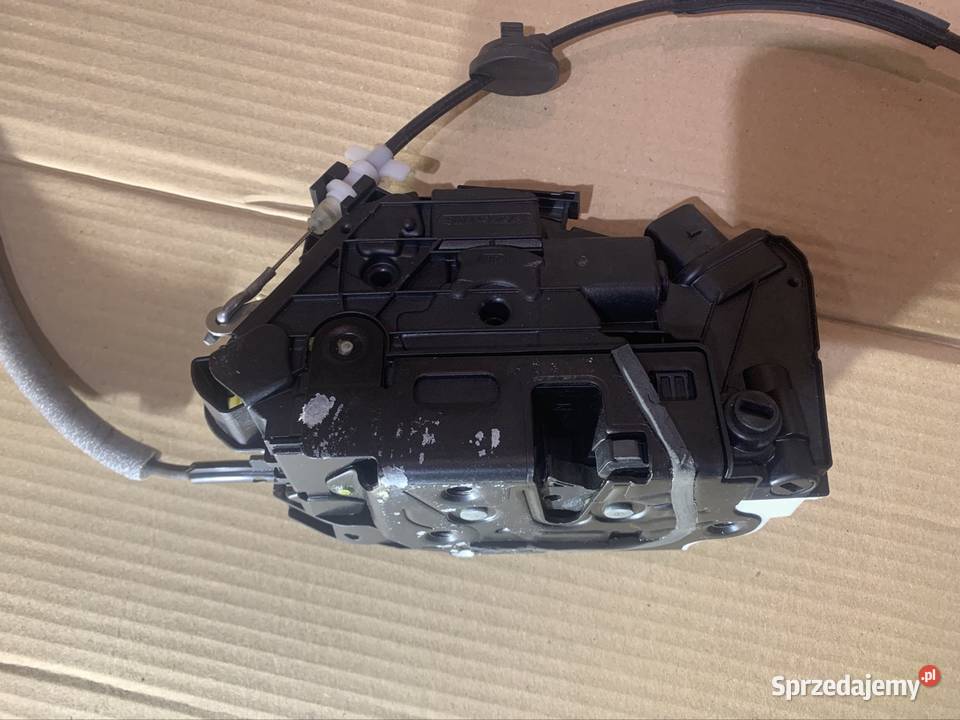 5N1839016g zamek drzwi prawy tył volkswagen Szczecin