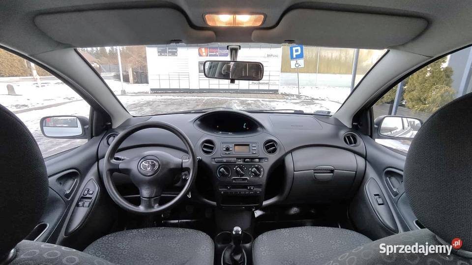 Toyota Yaris 2004r 10 65 Benzyna Ekonomiczna podkarpackie Jasło