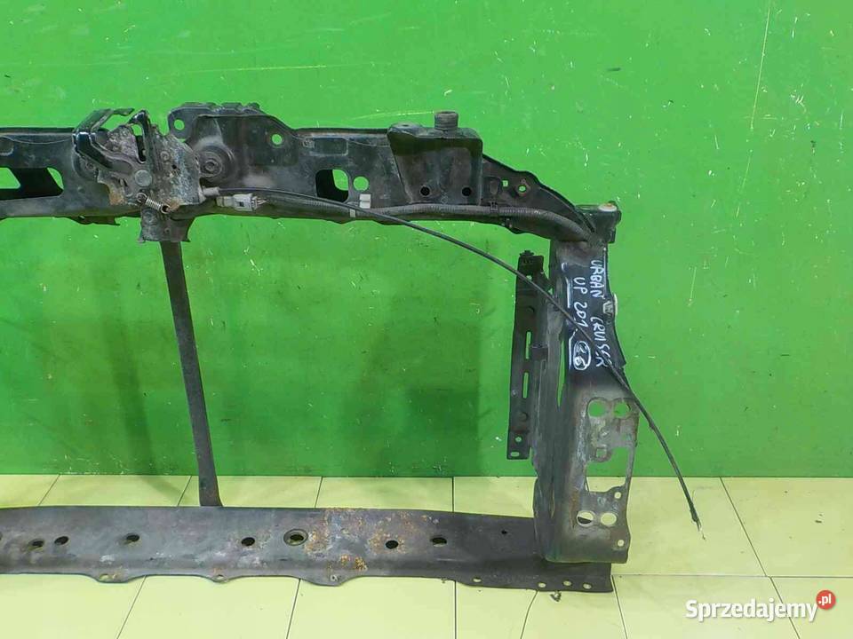 TOYOTA URBAN CRUISER 13 VVTI 09r pas przedni mazowieckie Suków