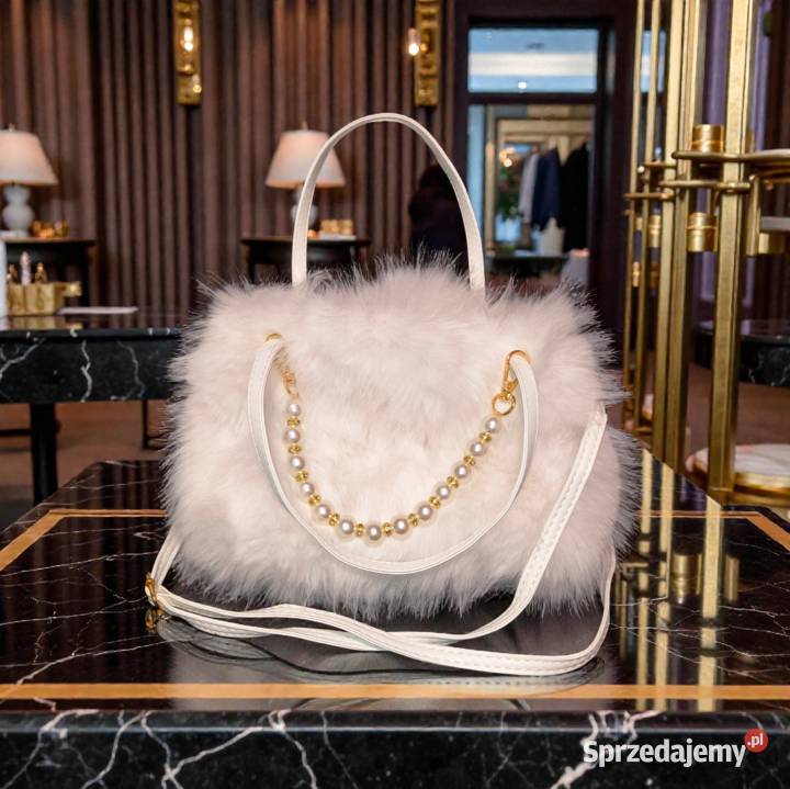 Torebka futerko Września