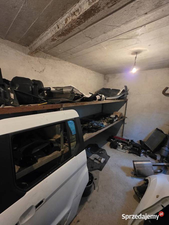 Ford Transit Connect 2017 Karoseria Na części 10 Transit Connect Samochody osobowe Brodnica