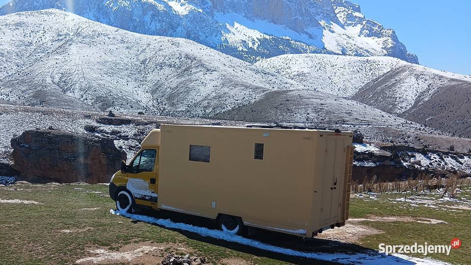 Sprzedam Kamper Iveco 2011 zabudowa z 2025 roku Rok produkcji 2011 Meszna