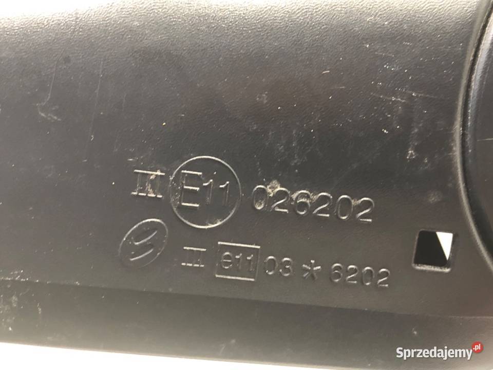 LUSTERKO PRAWY NISSAN QASHQAI J10 Hatchback 0614 osobowe
