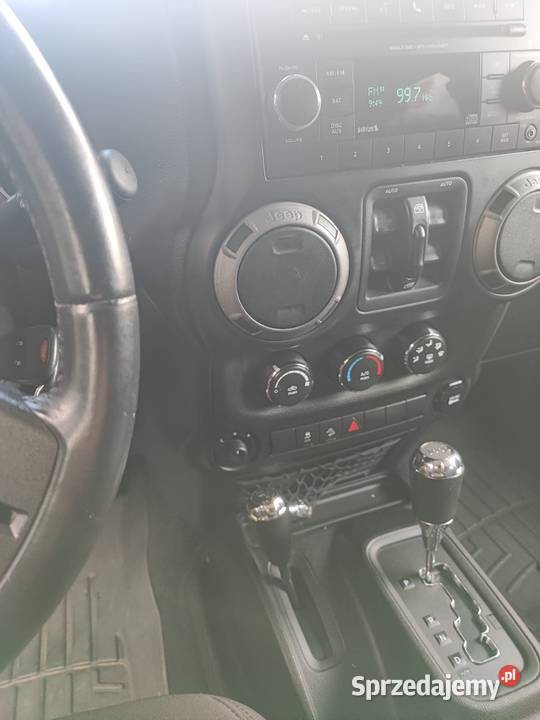 2013 wrangler JK sport benzyna